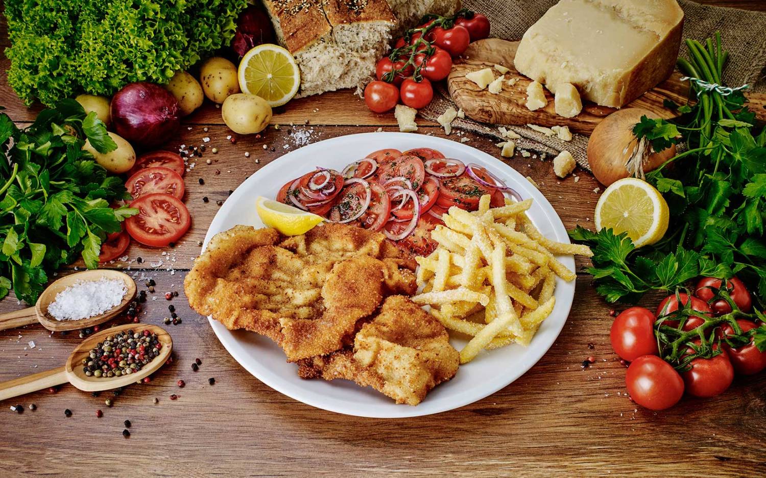 Für alle etwas dabei: Schnitzel, Pasta, Burger und Co im Schweinske / ©Schweinske Franchise GmbH