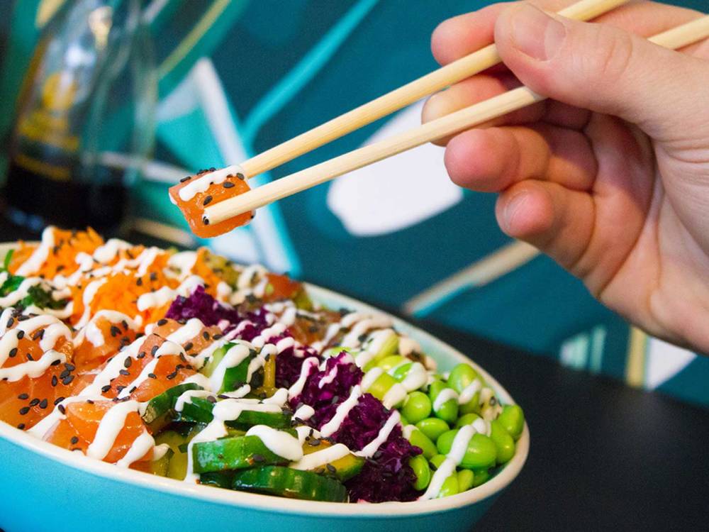 Lecker und gesund: die bunten Bowls der Maui Poke Guys in der Langen Reihe / ©Maui Poke Guys