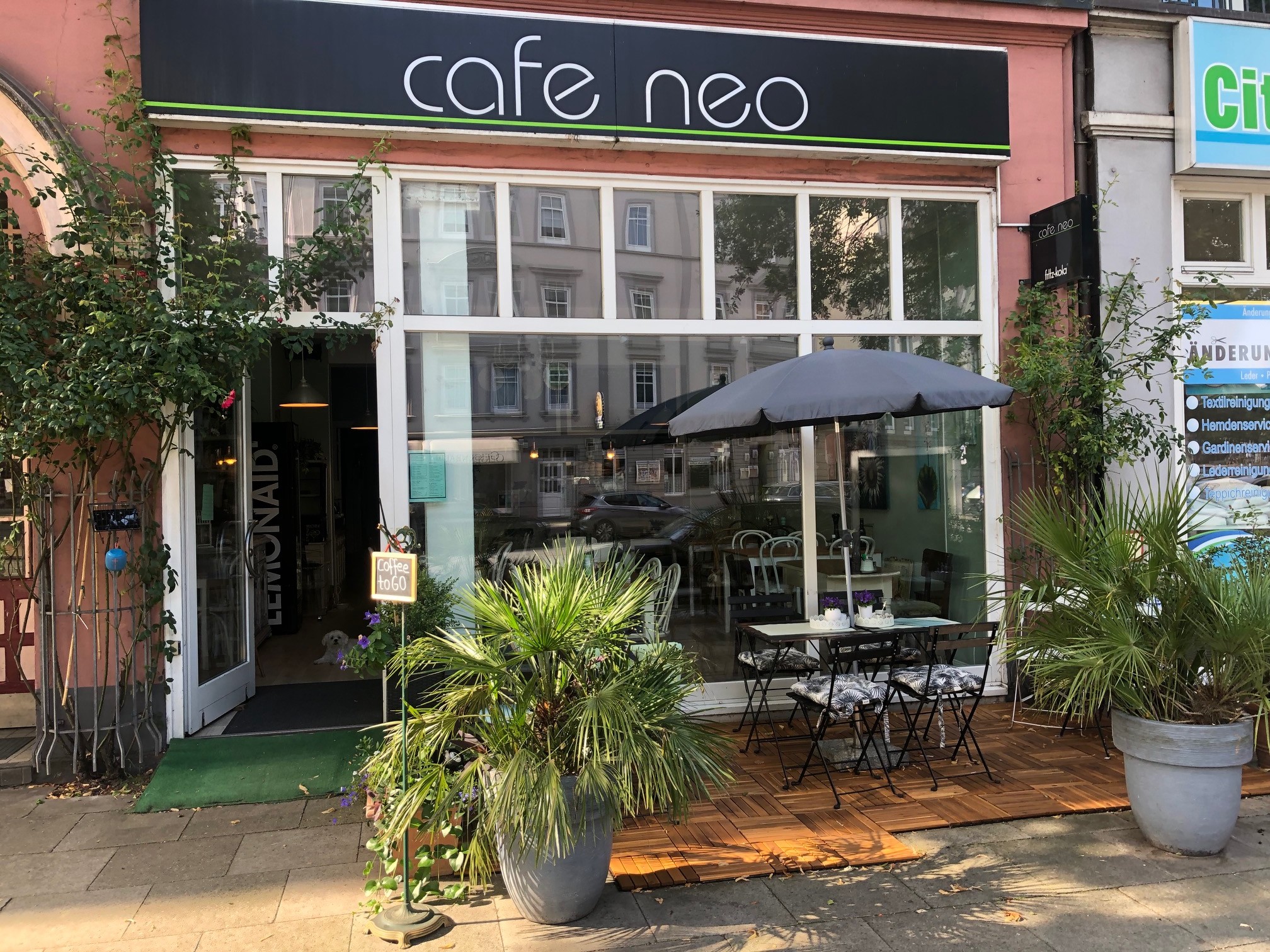 CAFE NEO, Hamburg - Winterhude - Bilder och restaurangomdömen