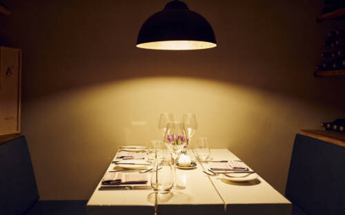Klassisch und norddeutsch ist es im angesagten Gourmetrestaurant Philipps auf St. Pauli / ©Marc Sill