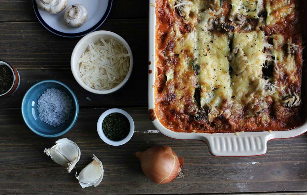 Moussaka gehört auf die Speisekarte des Achilleon / ©Unsplash/Angele Kamp