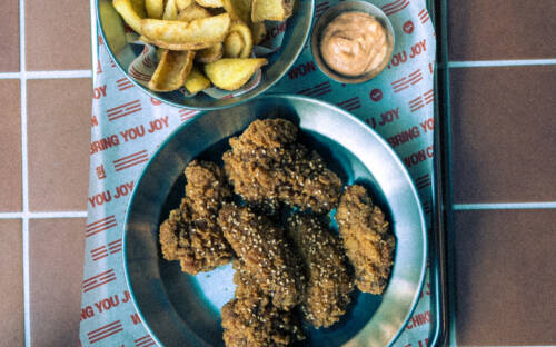 Bei Won Chikin in der Osterstraße gib es Korean Fried Chicken / ©Tobi Meneses