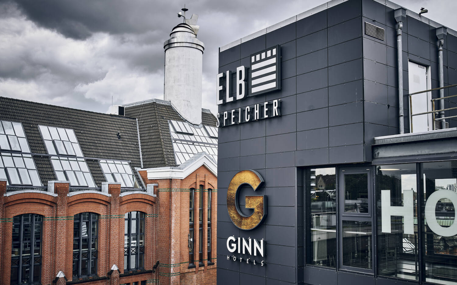 Das Ginn Restaurant befindet sich im gleichnamigen Hotel direkt am Fischmarkt / ©Marc Sill