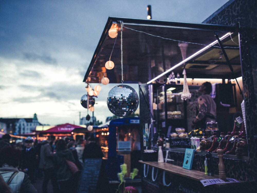 Das Food Truck Festival gastiert vom 6. bis zum 8. September wieder auf dem Spielbudenplatz / ©Spielbudenplatz Media 