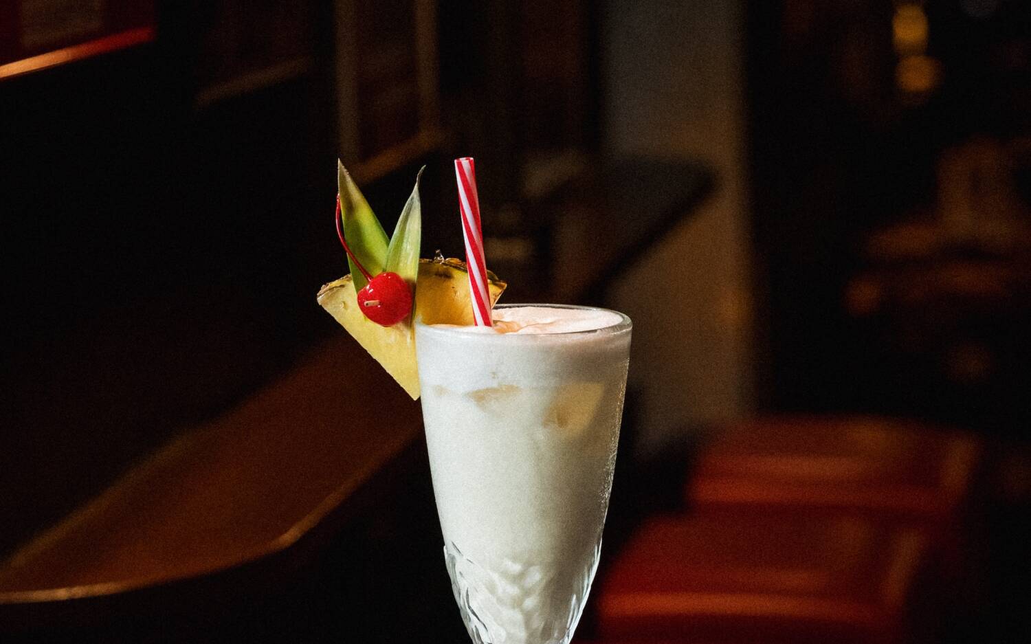 Den Klassiker gibt es auch: Piña Colada in der Bar Christiansen’s / ©Svetlana Holz