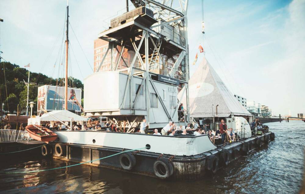 Der Ponton am Museumshafen Övelgönne / ©BORCO-MARKEN-IMPORT