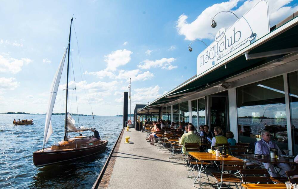 Die Elbe zu Füßen: Fischclub Blankenese / ©Fischclub Blankenese