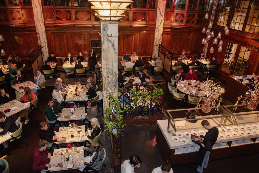 Die Stimmung im Stadtrestaurant war an diesem Abend ganz besonders. Überall wurde herzlich gelacht, geplauscht und geschlemmt / ©Reichshof